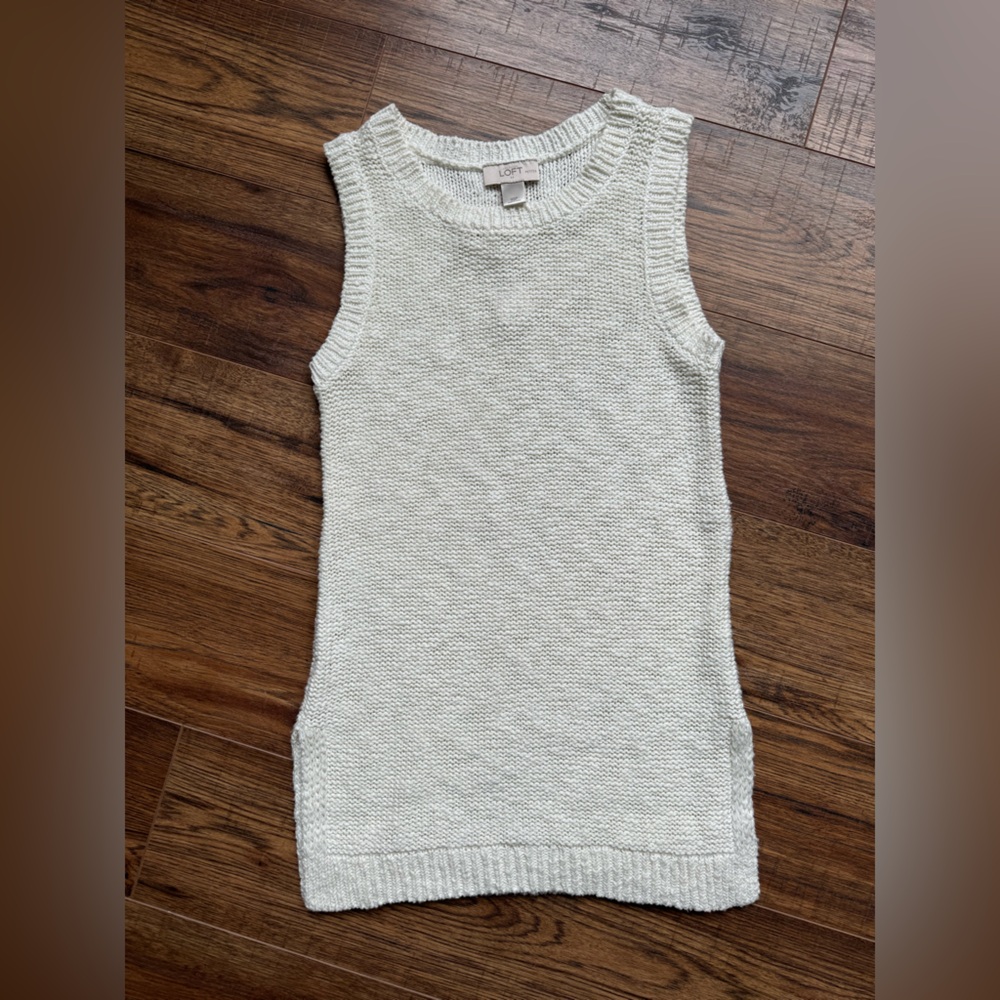 LOFT XS Petite Cream Knit Tank Top.